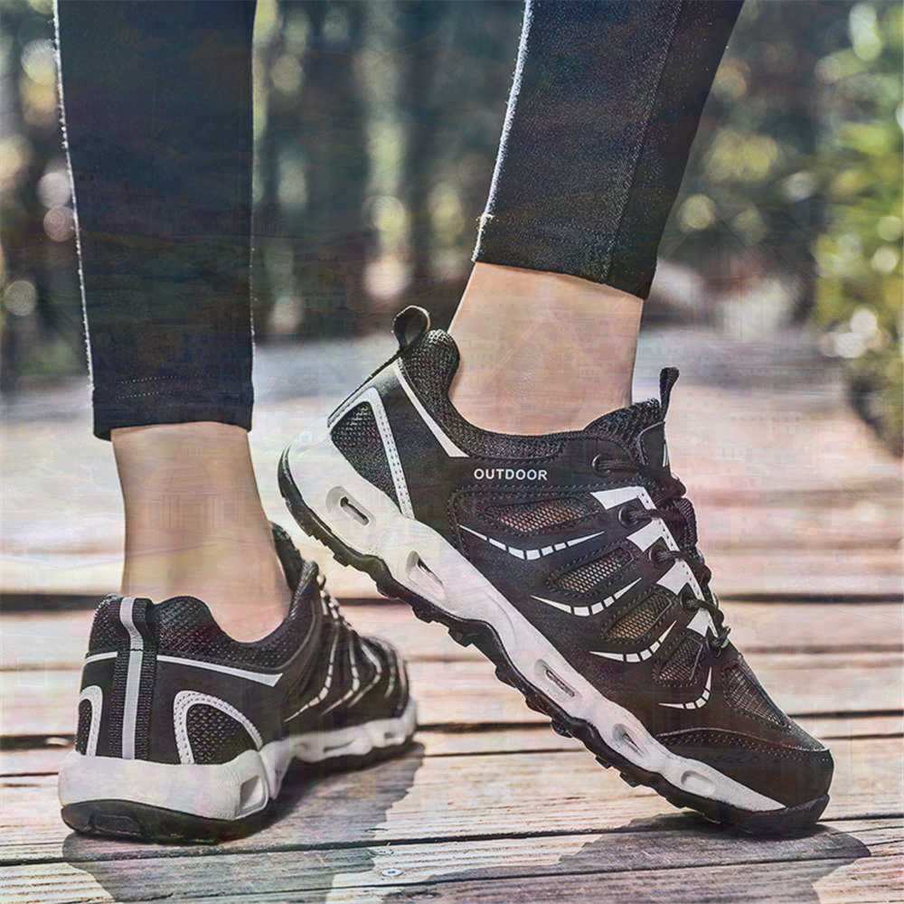 Sumer Round Tip Silver Sneaker - Men'S Shoes Good For Wide Feet avaliação e preço